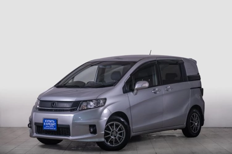 Honda Freed 2 из 5