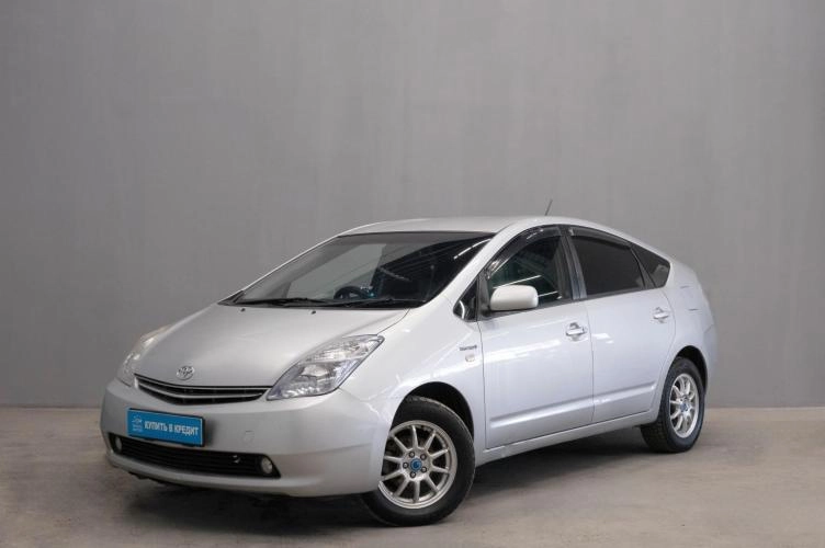 Toyota Prius 3 из 5