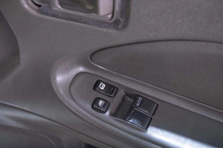 Nissan Expert 9 из 20