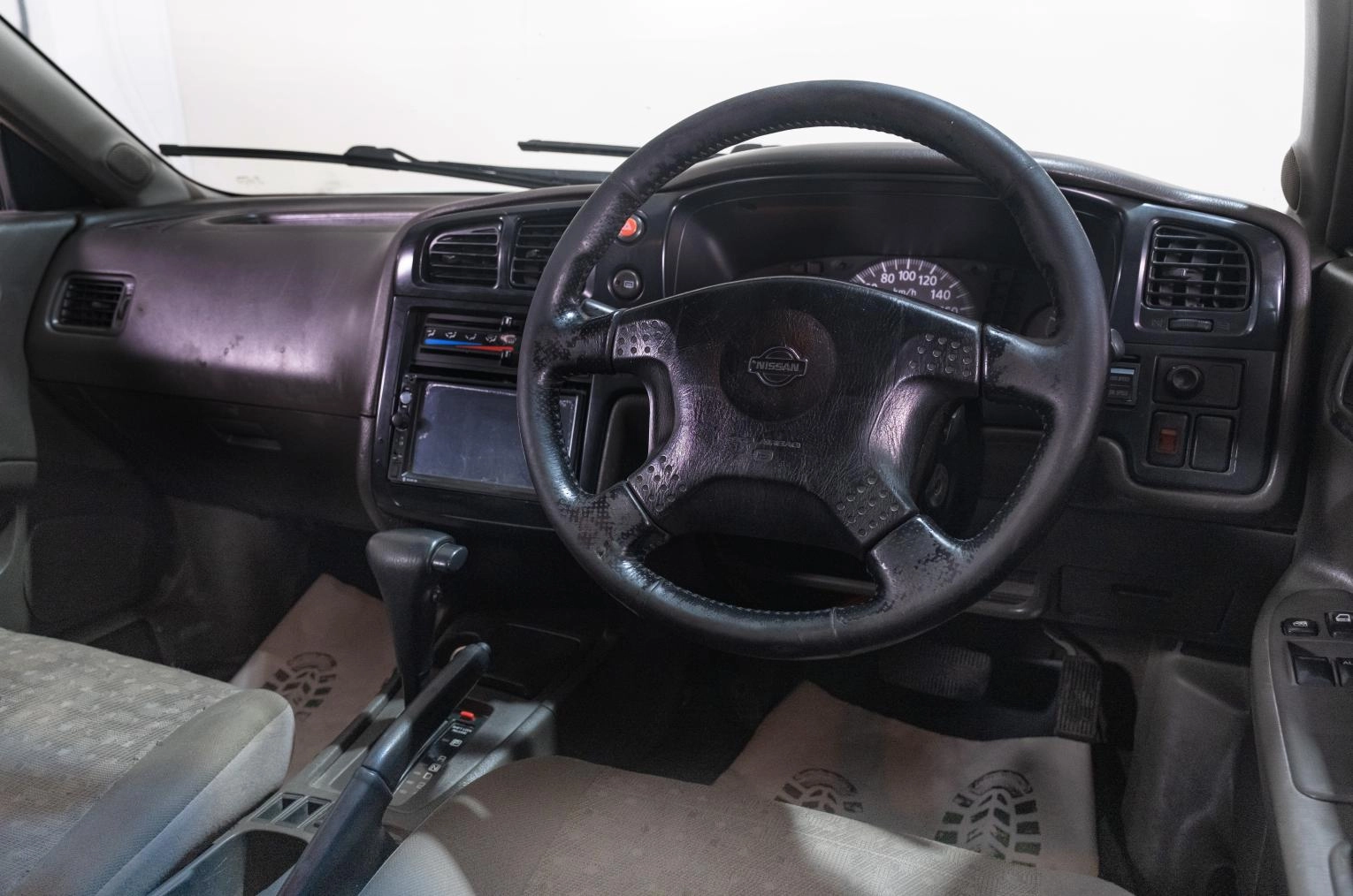 Nissan Expert 12 из 20