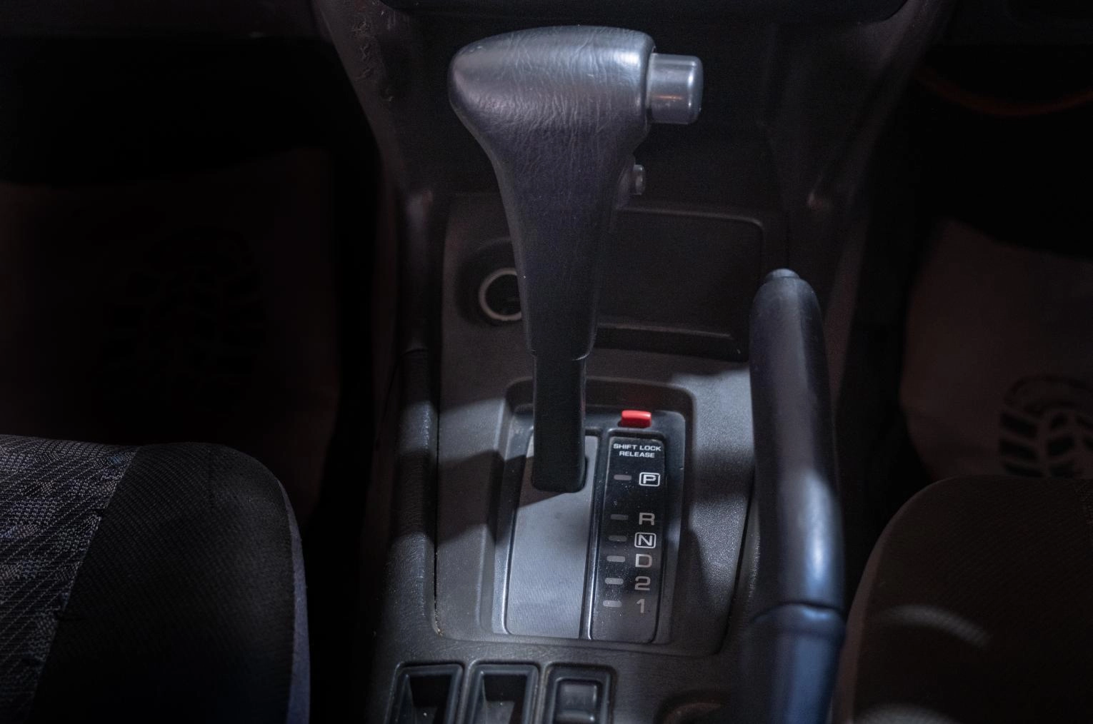 Nissan Expert 10 из 20