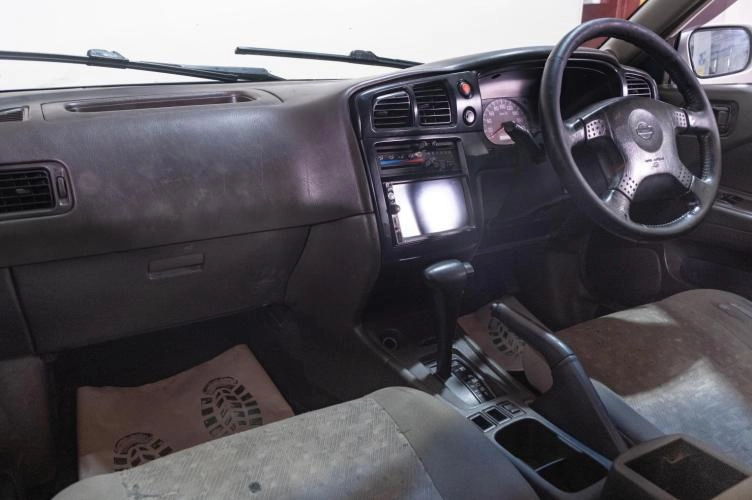 Nissan Expert 16 из 20