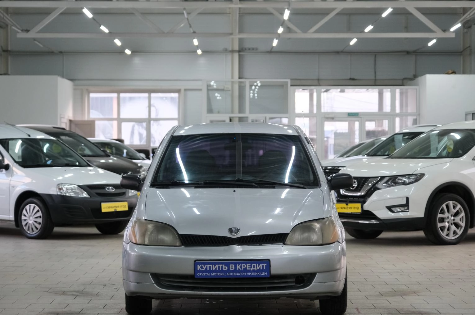 Toyota Echo 2 из 19