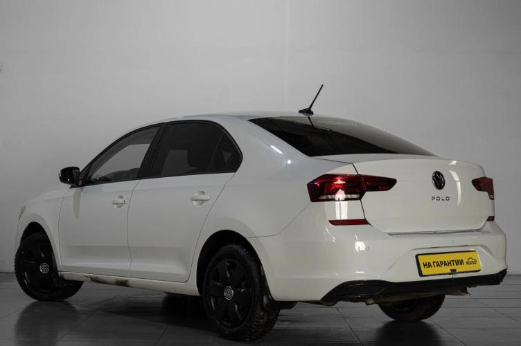 Volkswagen Polo 4 из 5