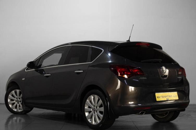 Opel Astra 4 из 5