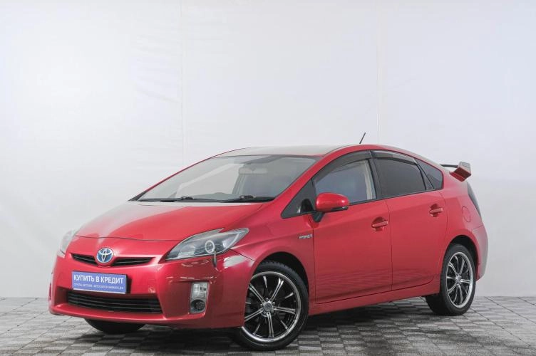 Toyota Prius 3 из 5