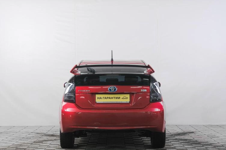 Toyota Prius 5 из 5