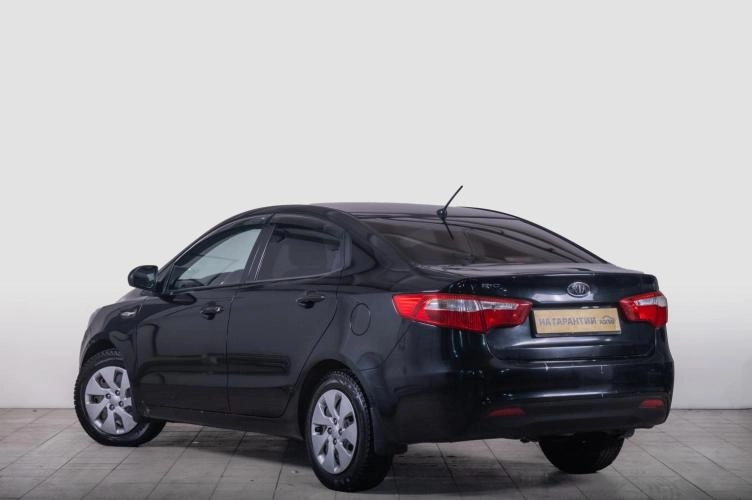 KIA Rio 5 из 6