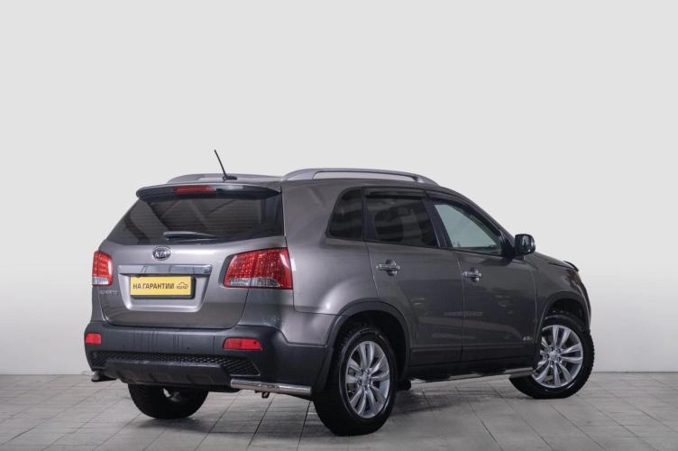 KIA Sorento 6 из 6
