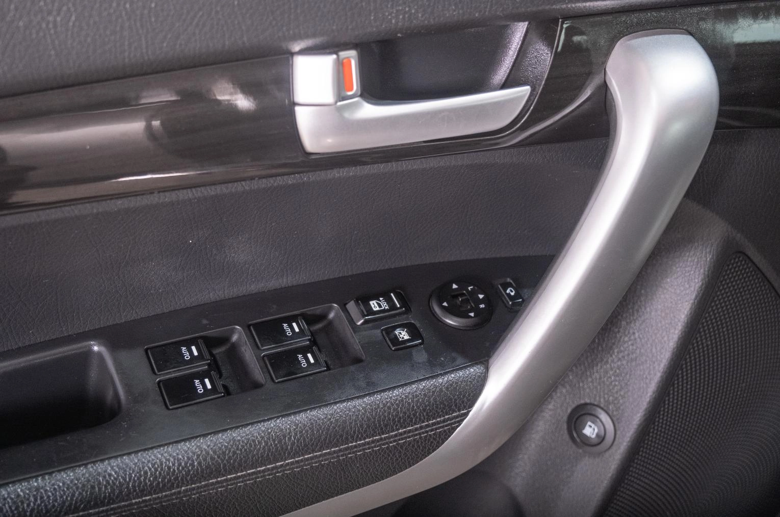 KIA Sorento 19 из 24