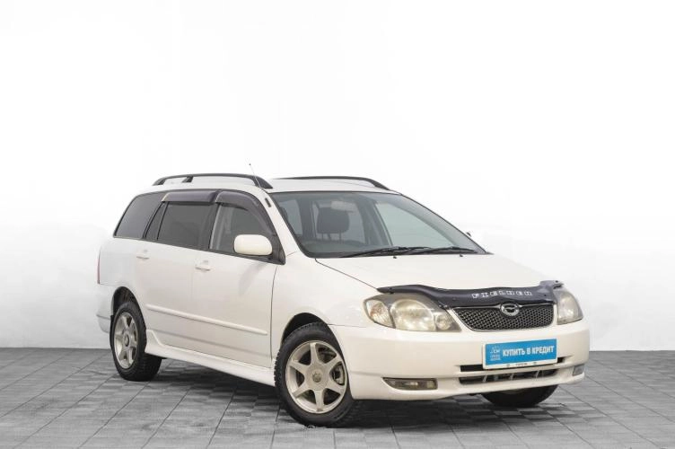 Toyota Corolla Fielder 1 из 5