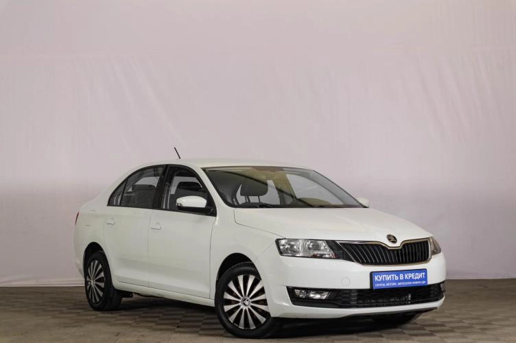Skoda Rapid 1 из 5