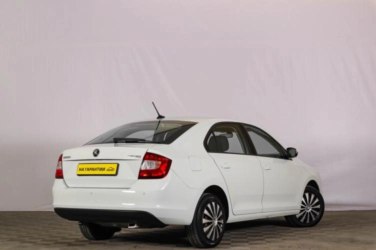 Skoda Rapid 4 из 5