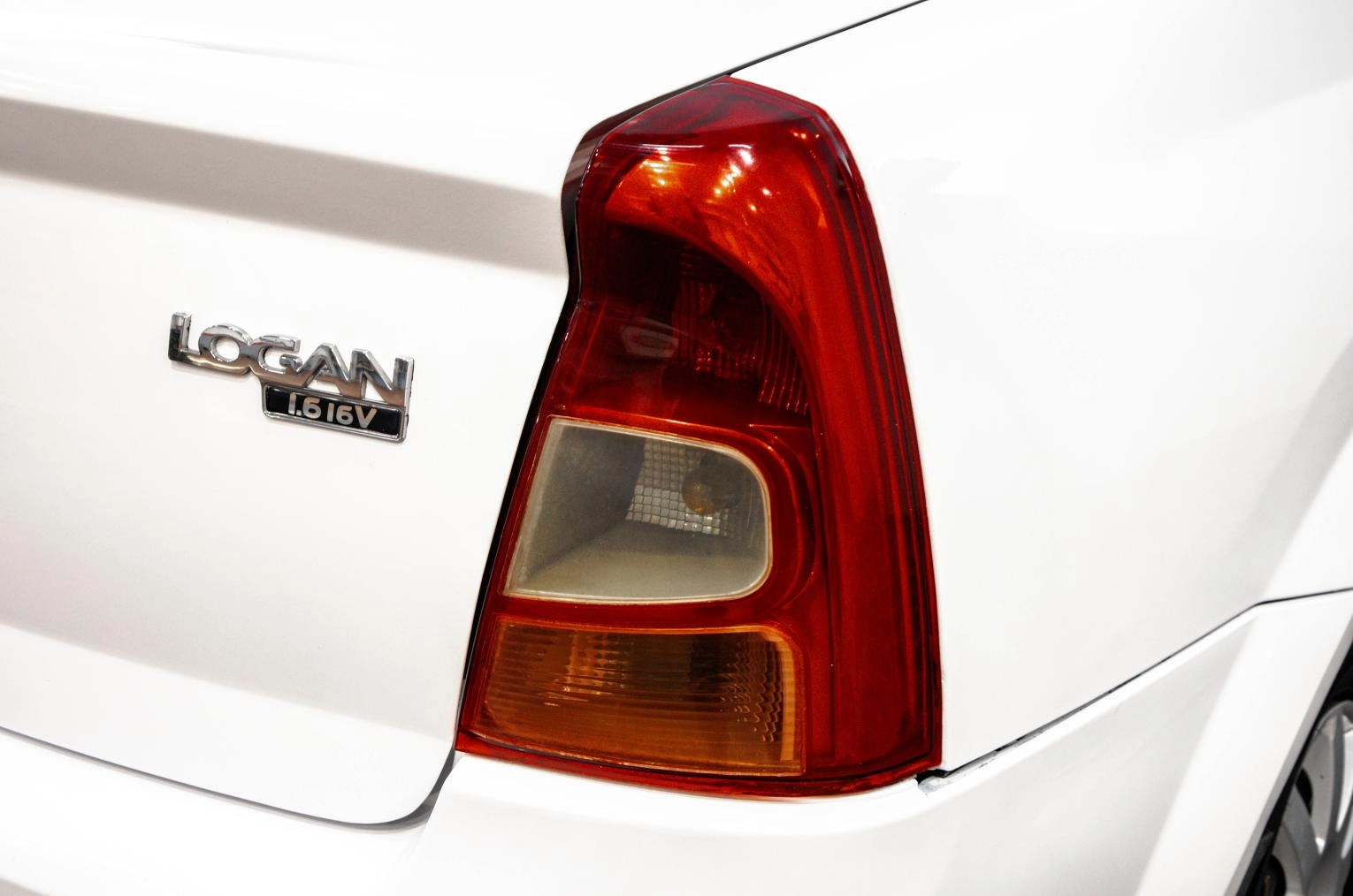 Renault Logan 8 из 21