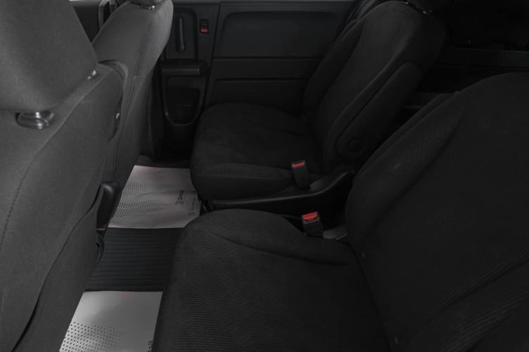 Honda Freed 9 из 22