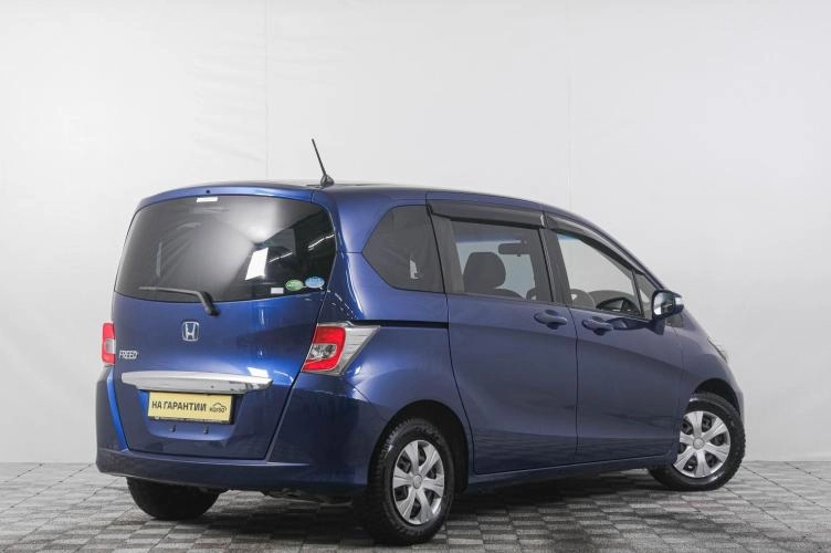 Honda Freed 6 из 22