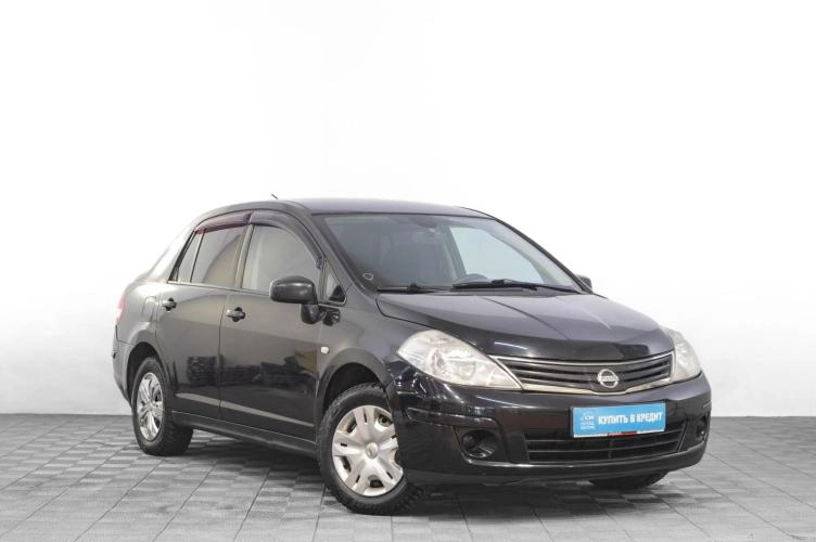 Nissan Tiida 1 из 5