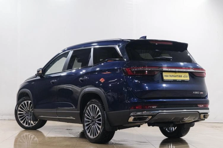 Jetour X90 Plus 4 из 5