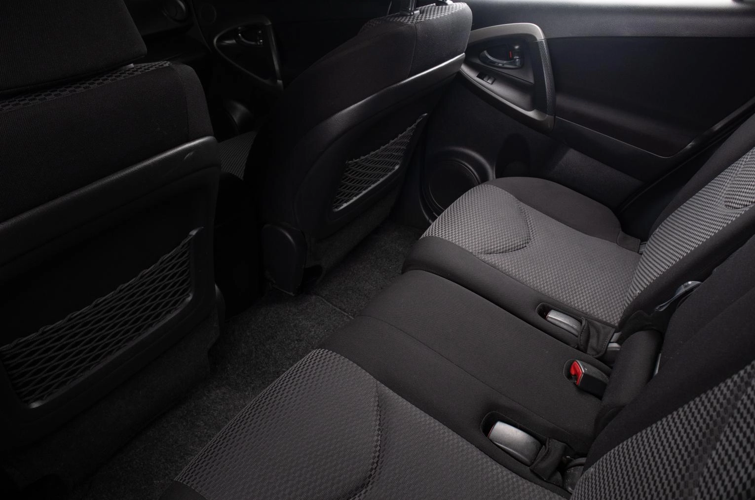 Toyota RAV4 18 из 20