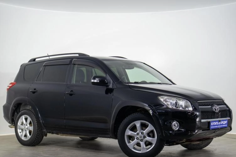 Toyota RAV4 1 из 5