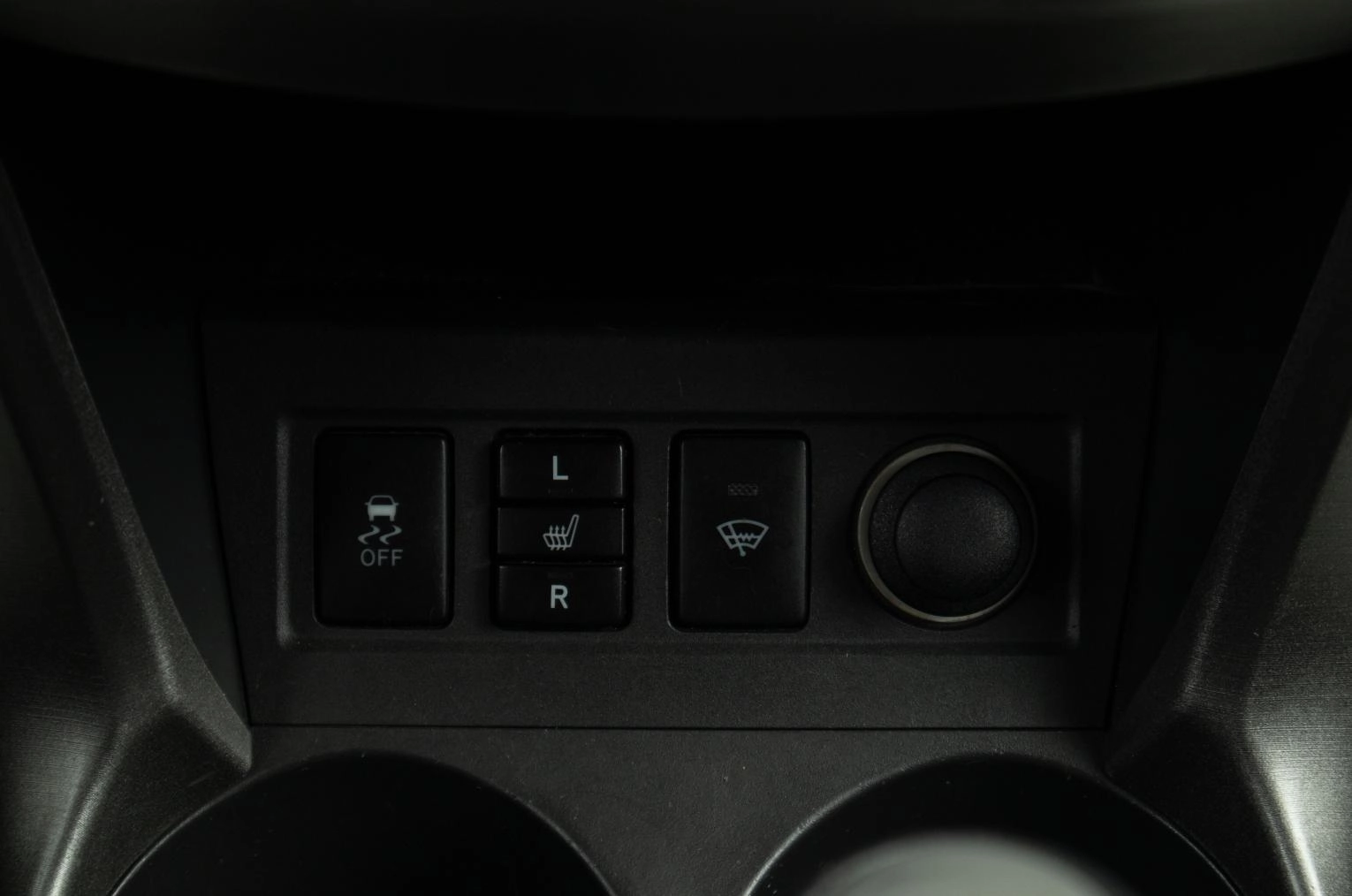 Toyota RAV4 14 из 20