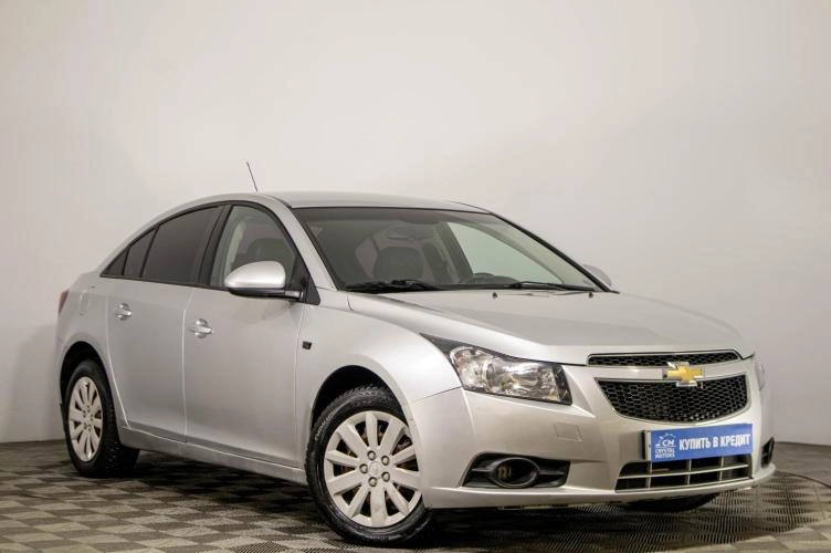 Chevrolet Cruze 1 из 5