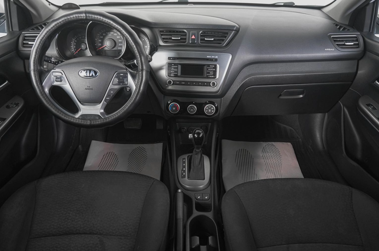 KIA Rio 13 из 23