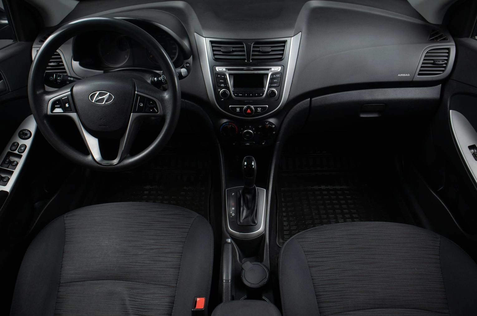 Hyundai Solaris 7 из 19