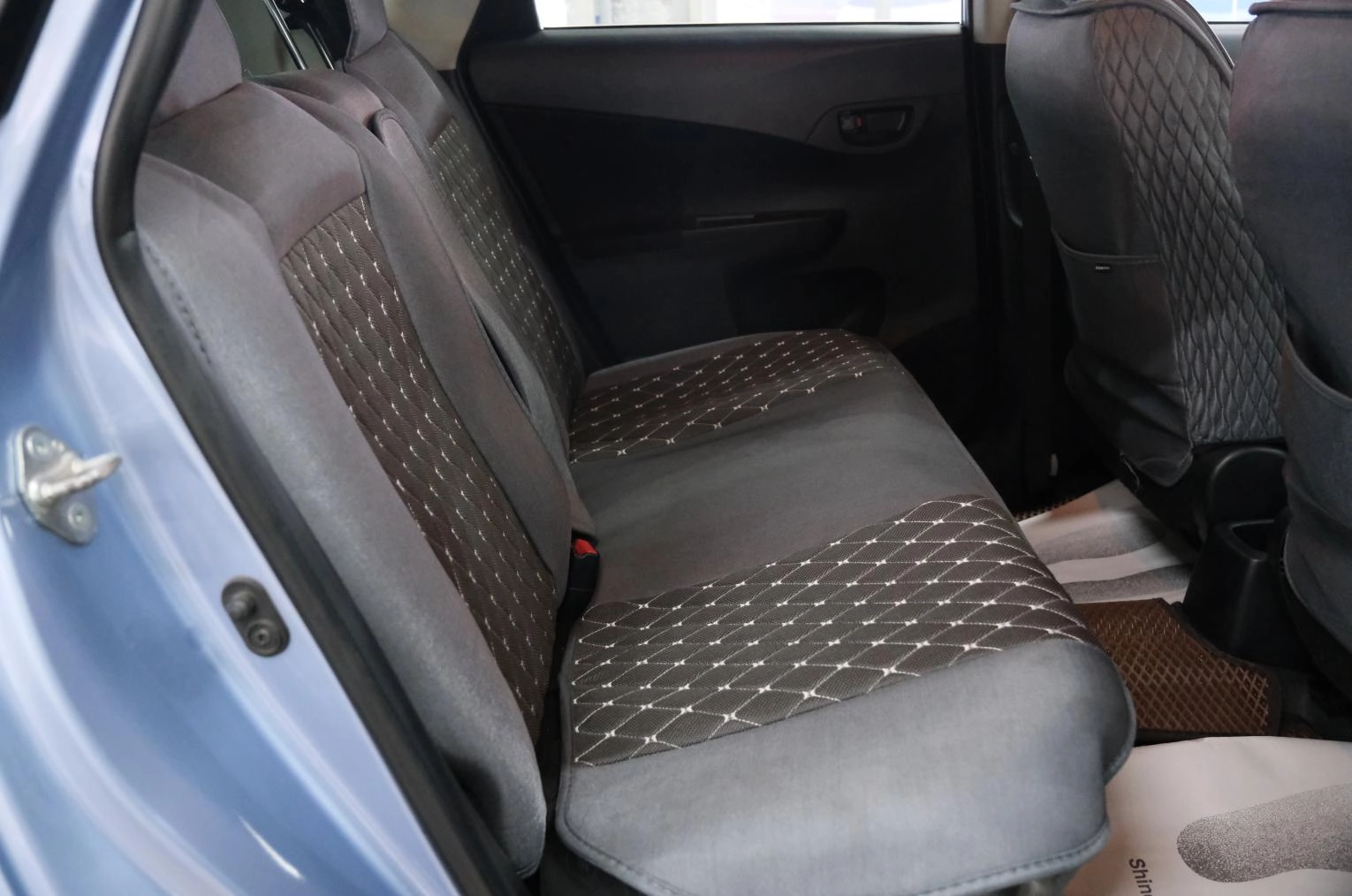 Toyota Ractis 18 из 20