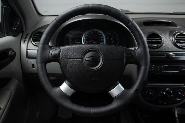 Chevrolet Lacetti 9 из 15