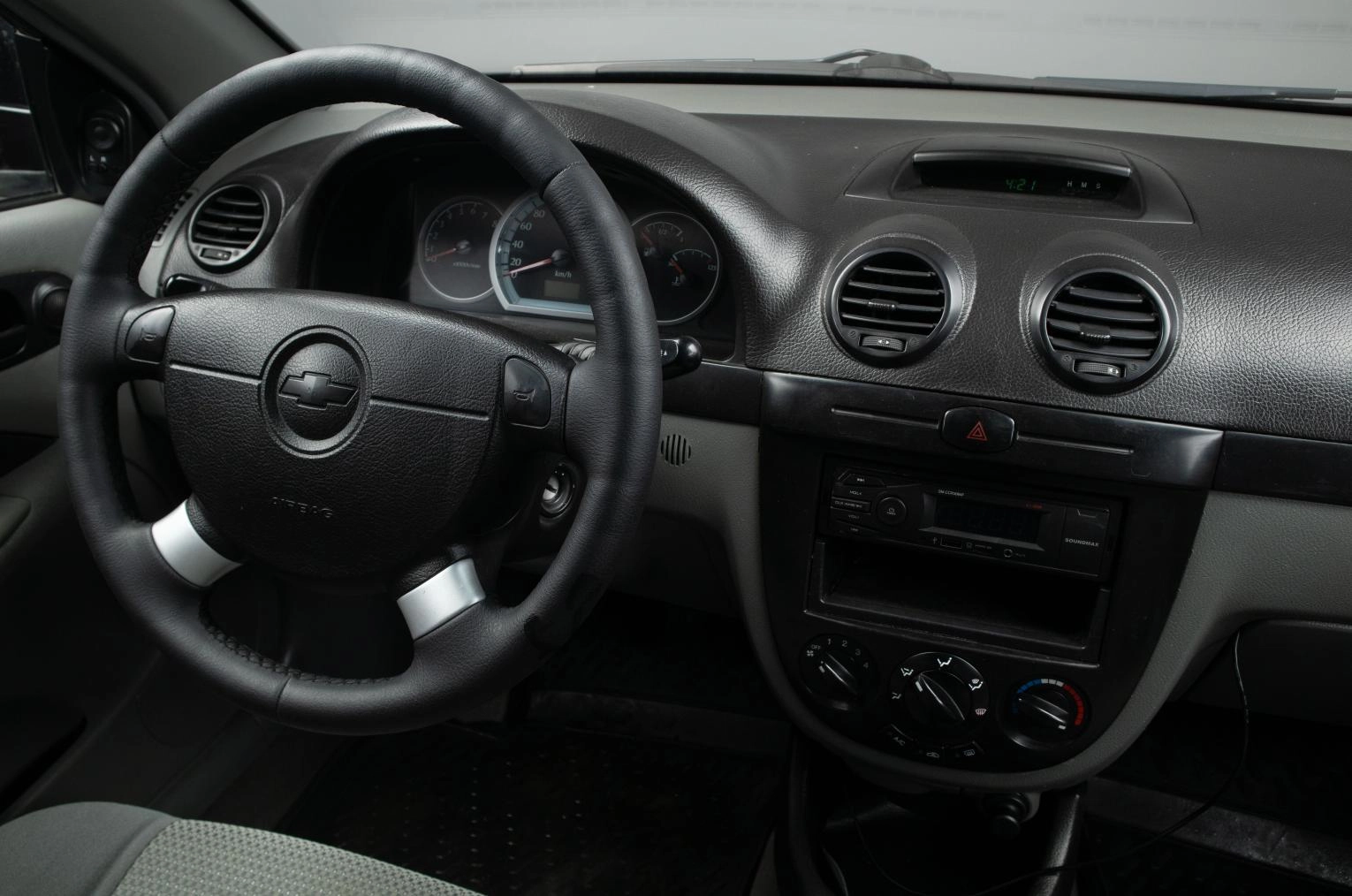 Chevrolet Lacetti 8 из 15