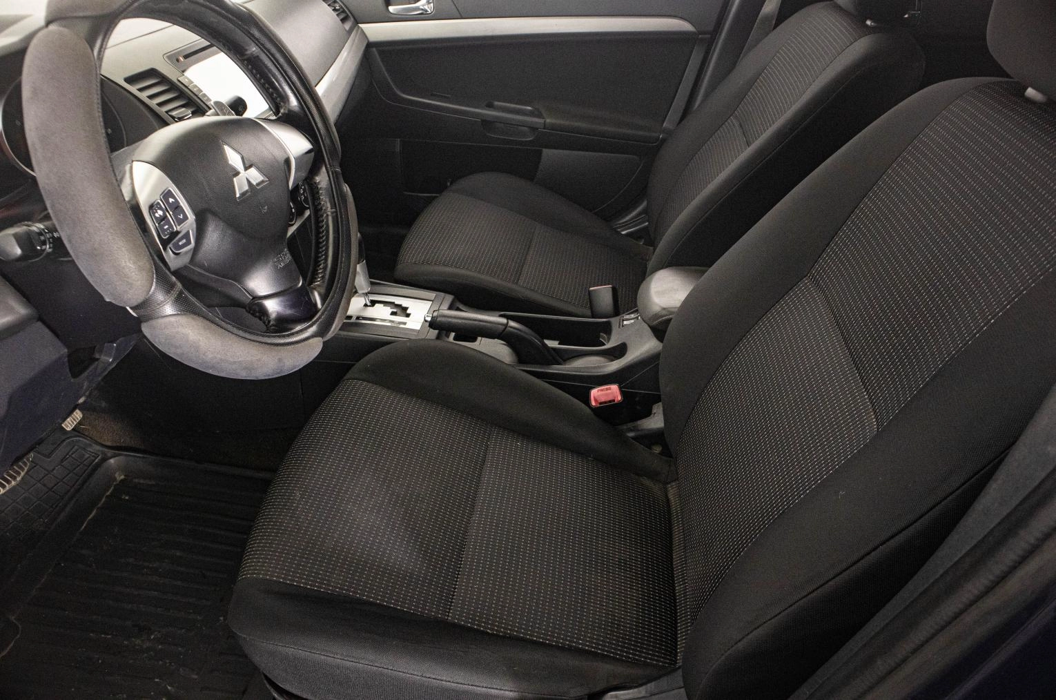 Mitsubishi Lancer 10 из 21