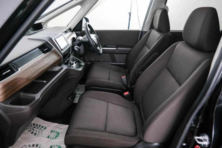 Honda Freed 13 из 22