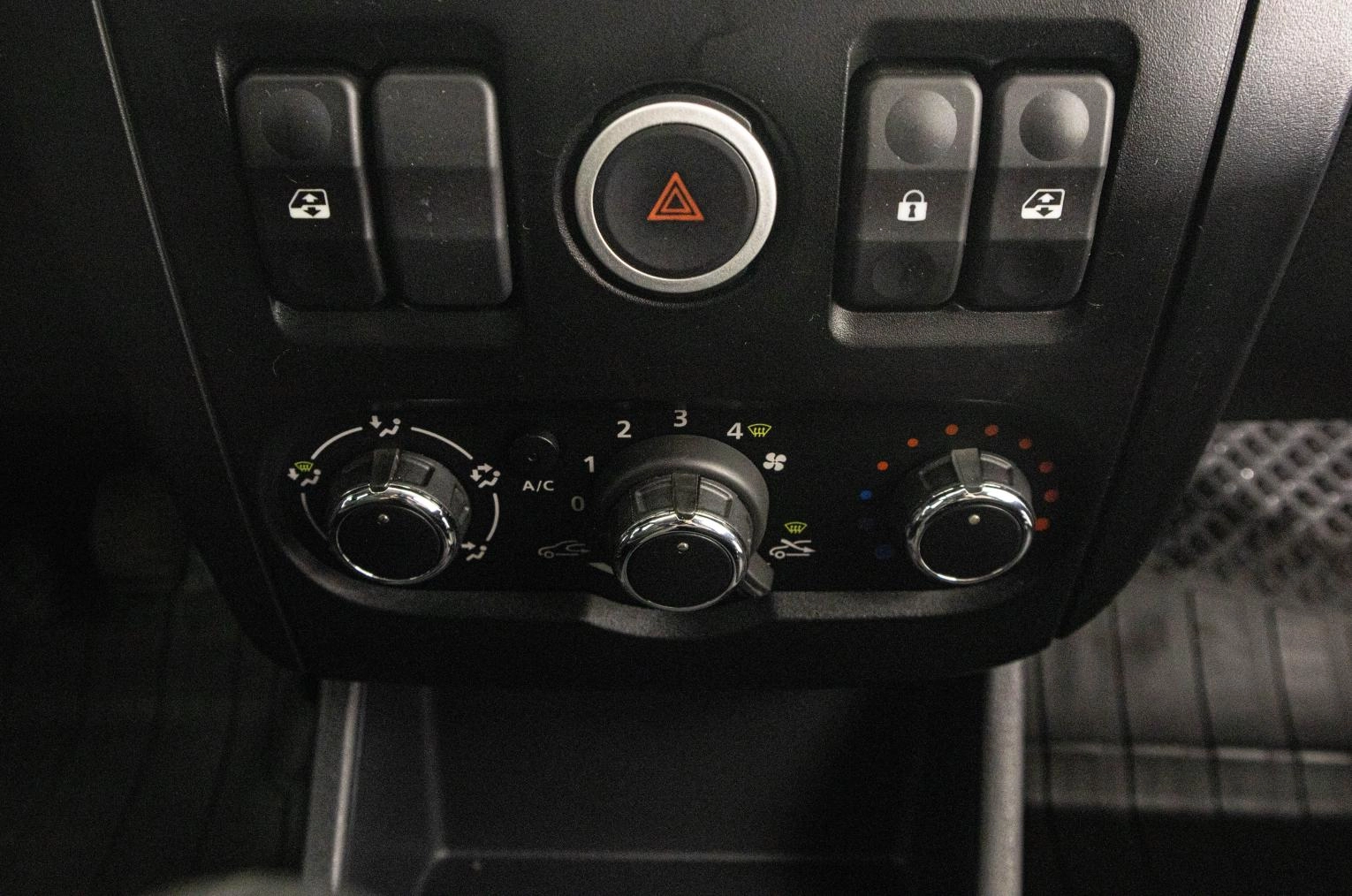 ВАЗ (LADA) Largus 16 из 18