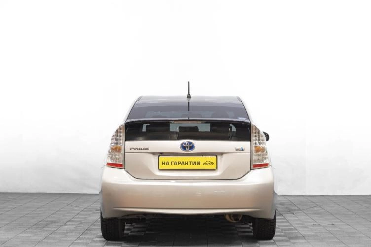 Toyota Prius 5 из 5