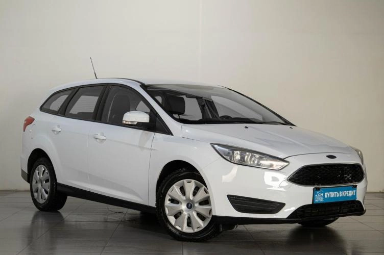 Ford Focus 1 из 5