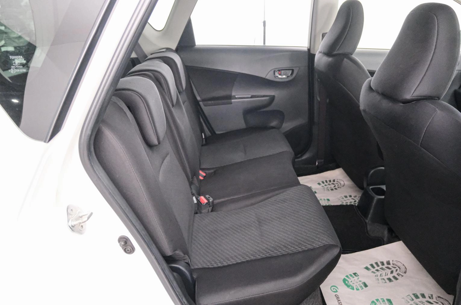 Toyota Ractis 20 из 22