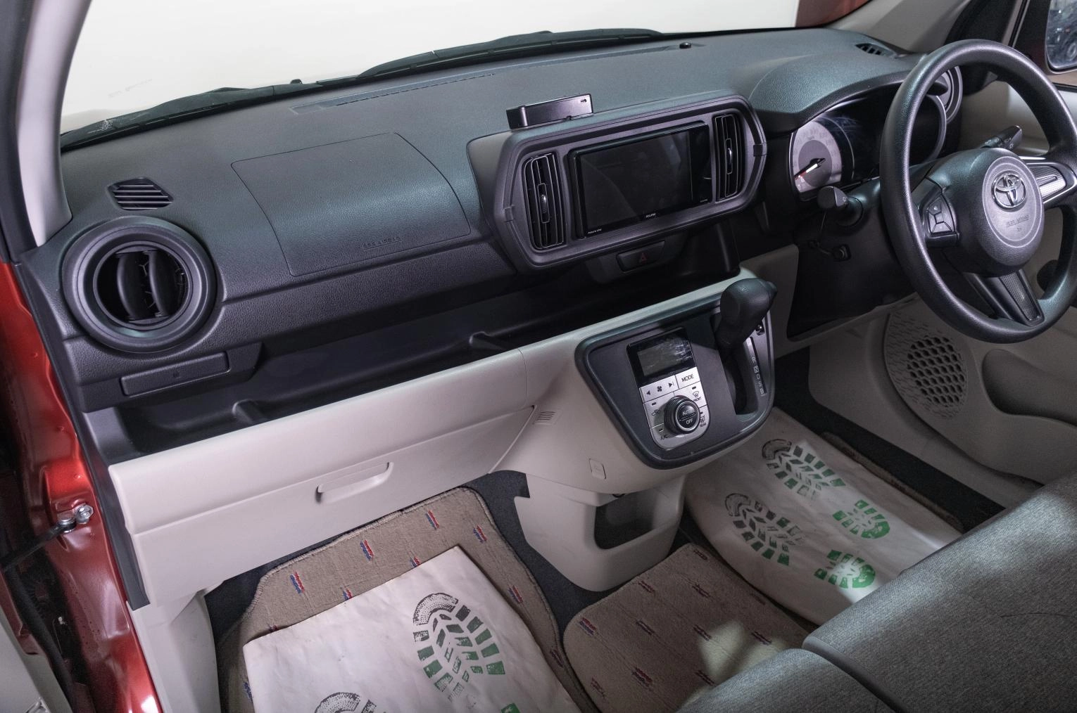 Toyota Passo 16 из 20