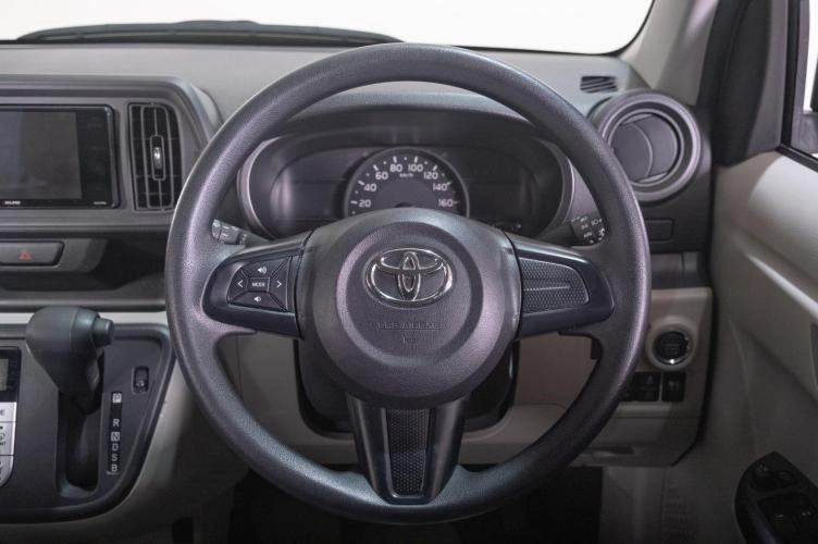 Toyota Passo 7 из 20