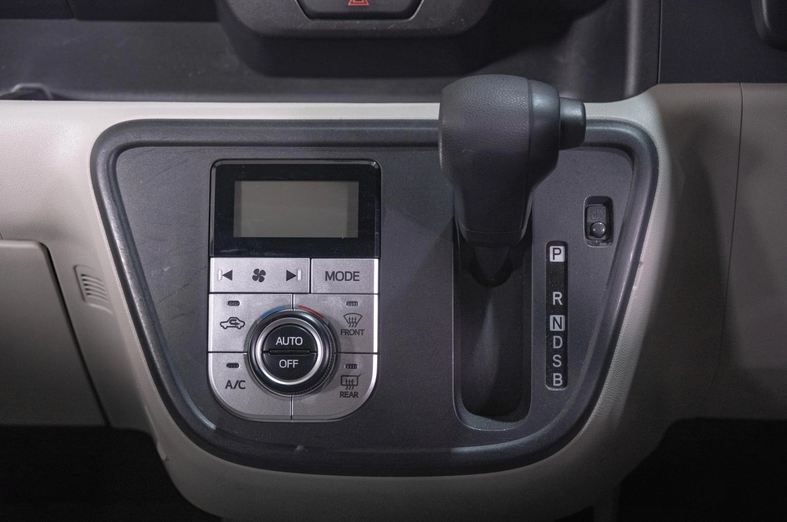 Toyota Passo 11 из 20