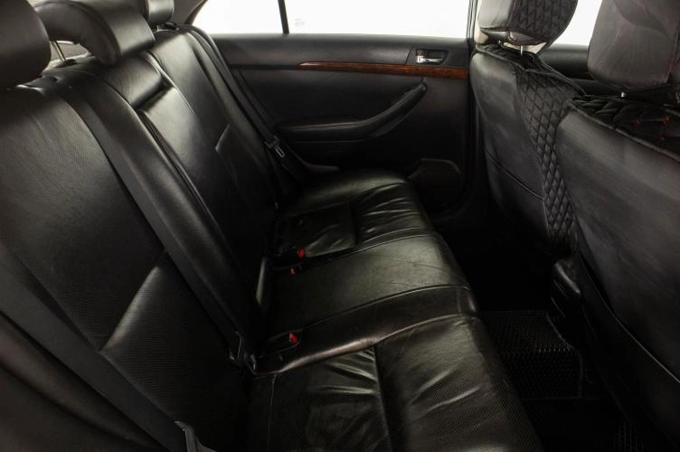 Toyota Avensis 9 из 23
