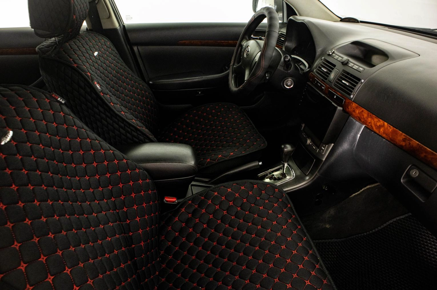 Toyota Avensis 10 из 23