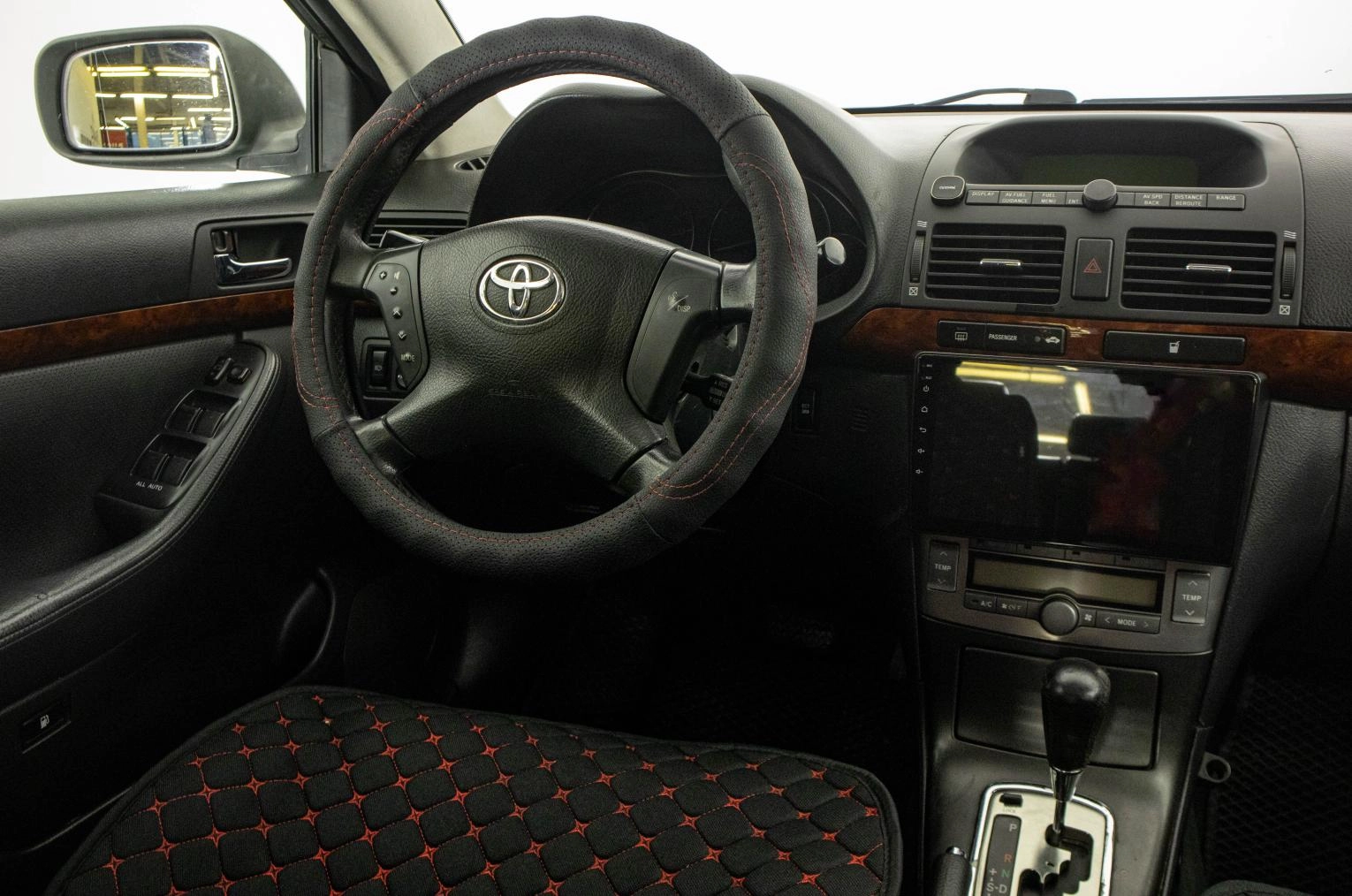 Toyota Avensis 11 из 23