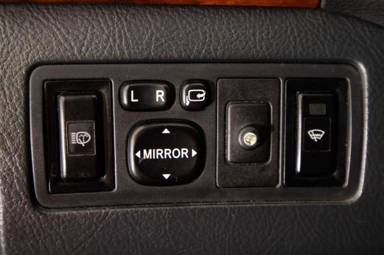 Toyota Avensis 21 из 23