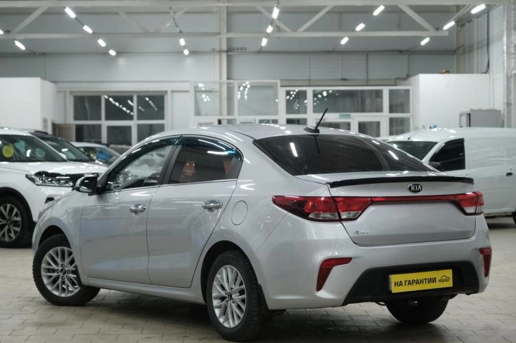 KIA Rio 4 из 5