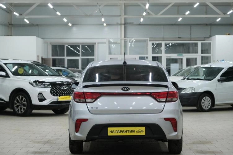 KIA Rio 5 из 5