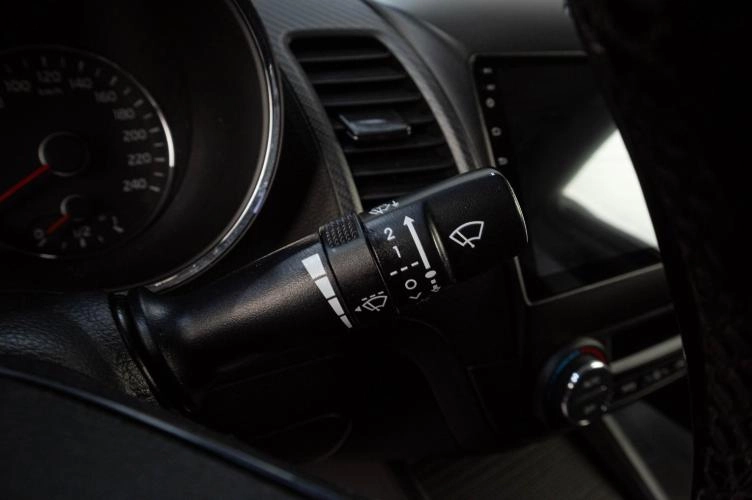 KIA Cerato 16 из 19