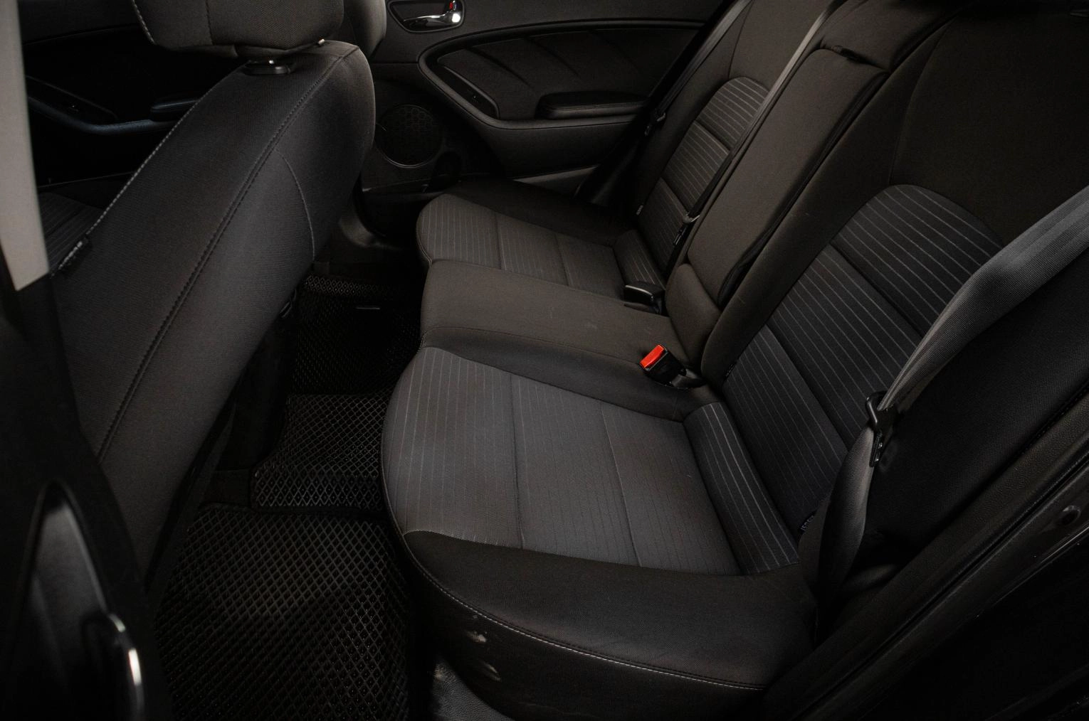 KIA Cerato 19 из 19