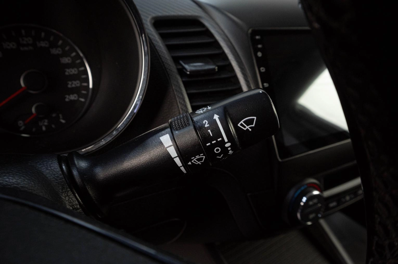 KIA Cerato 16 из 19