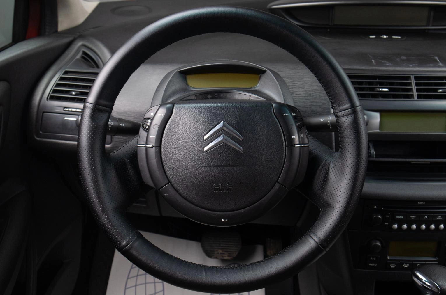 Citroen C4 9 из 16